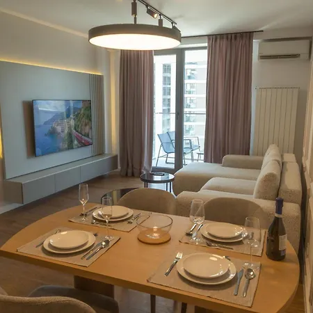 Planet Imperial & Apartament Ni