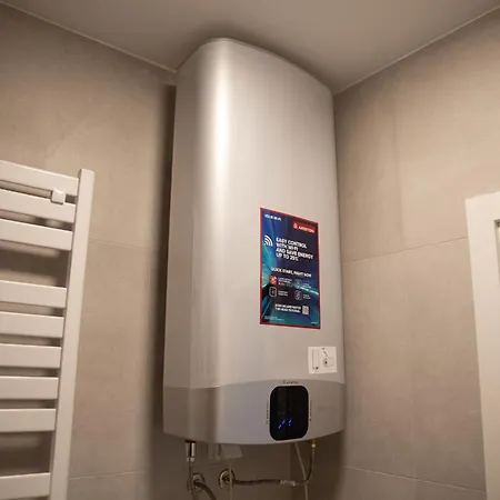 Planet Imperial & アパート